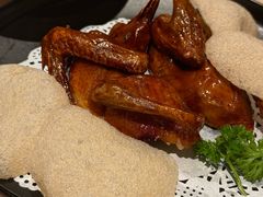 秘制脆皮乳鸽-避风塘(宝山万达店)