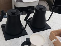 -Onirii Coffee(长乐路店)