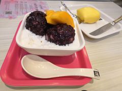 芒果白雪黑糯米甜甜-满记甜品(万象城店)