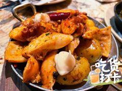 香煎八爪鱼配迷你小土豆-BROWNSTONE布朗石西班牙餐厅(富城店)