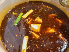 -金海椒罐罐鲢鱼(东方桂苑店)