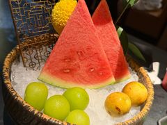 -蟹犇前•帝王蟹雪蟹(陆家嘴店)