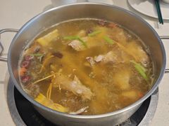 -煲王粤菜餐厅(中侨中心店)