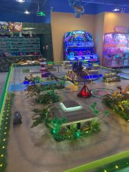 -多米空间儿童游乐中心(路劲世界广场店)