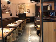 大堂-李子坝梁山鸡(北碚万达五鸡哥店)