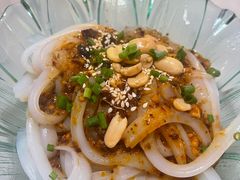 -渝信川菜 · 川味家常菜(财富购物中心店)