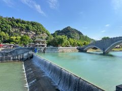 -水镜庄风景区