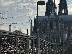 -科隆霍亨索伦桥爱情锁