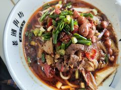 香辣牛杂米粉-湖南常德牛肉米粉(十梓街店)