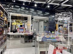 -泡泡玛特POPMART(侨福芳草地店)