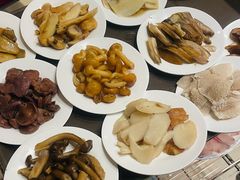 -天宜隆蘑菇宴火锅(石景山旗舰店)