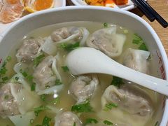 -南城香·饭香串香馄饨香(青年路店)
