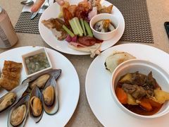 -亮马河饭店翠雅咖啡厅