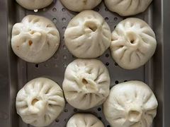 -乐禧母婴全自营月嫂(宝山店)