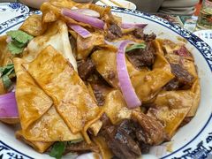 -壹阁胡羊焖饼(特色小吃街店)