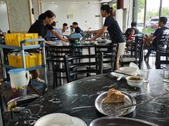 -牛一煲美食(江高店)