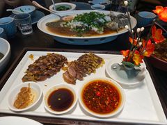 -鱼你相聚·河鲜馆(袁家岭店)