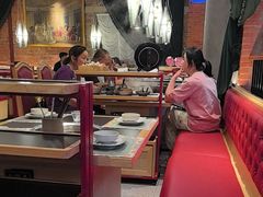 -廖掌柜·重庆鲜货火锅(上海首店)