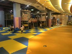-天空之城欢乐嘉年华苏州店(环球188广场店)