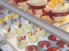 -花花卷卷·鲜食蛋糕(静安久光百货店)