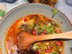 -百春原湖南牛肉粉(百联世纪店)