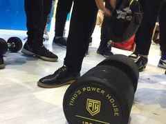 -上海跨国采购会展中心