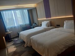 -麗枫酒店(广州区庄地铁站店)