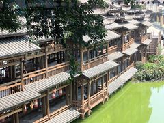 -星巴克(南宁民歌湖店)