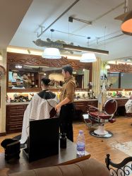 -BarberKiNG男士理发馆Barbershop