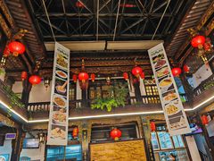 大堂-蔼若春.传承三十年云南菜(金碧公园店)
