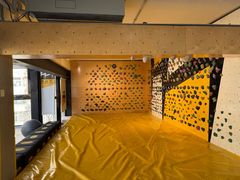 -问山MountQuest攀岩馆