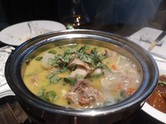 -箱美术馆私房菜(水晶郦城店)