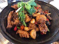 花菇土鸡干锅-自游人·美食一楼·地道徽菜(三十年名店)
