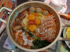 -小小集渔·泰式大排档(太古里香槟店)