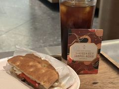 -星巴克臻选(福州仓山万达店)