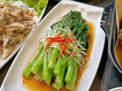 -萃华海鲜阁大排档(五四广场店)