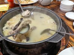 -侠成水上农庄(工业大道店)