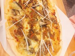 烤牛肉披萨-I HOLIC艾豪丽披萨(KKone店)