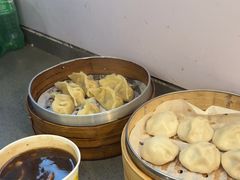 -鸡鸣汤包(红山动物园店)