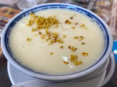 桂花凤凰奶-周大娘牛乳(旧寨古村总店)