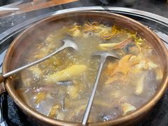 -阿山卓·野生菌火锅·纳西火塘烤肉