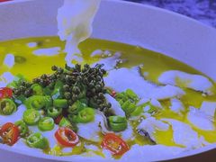 -川流不息·地道川菜·小龙虾(新松江路店)