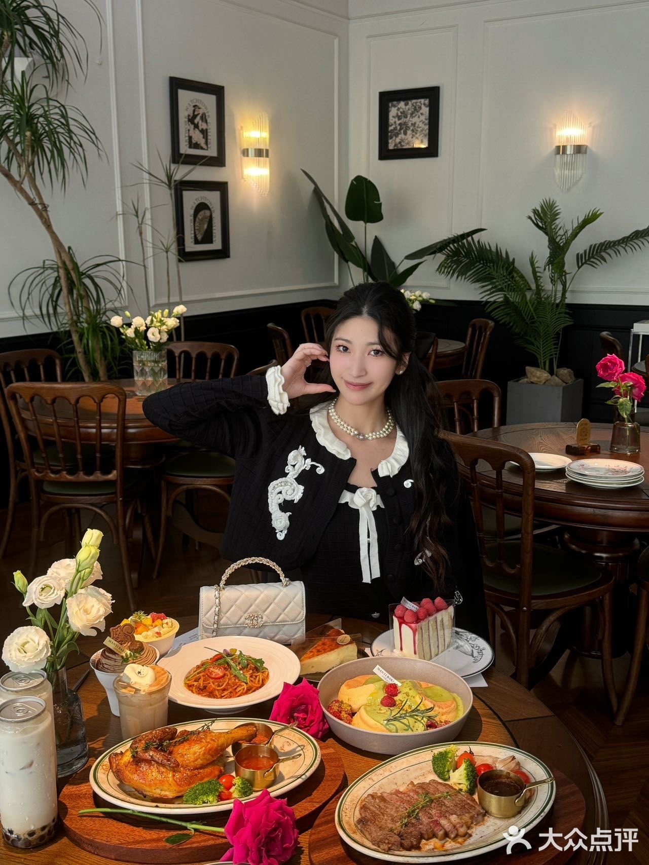 分享东阳生日餐厅🍴被鲜花包围的漂亮饭💐