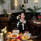 分享东阳生日餐厅🍴被鲜花包围的漂亮饭💐