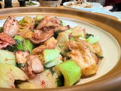 -头上红煨盐鸡·非遗院子餐厅