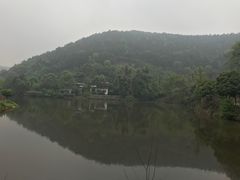 -楠柏弯休闲山庄(梨花溪店)