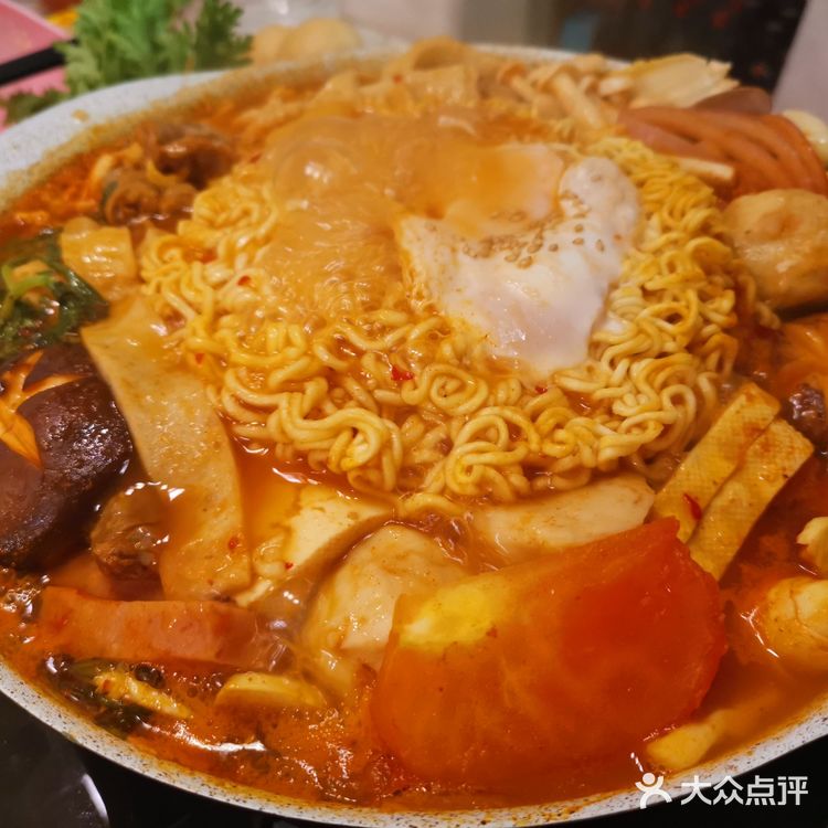 懒人食谱｜咕嘟咕嘟满满一锅部队火锅🥘