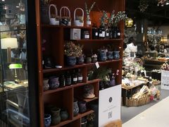 零售区-魔方城市书房(中街益田店)