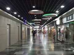 -虹桥天都国际-停车场