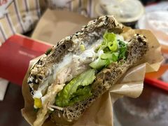 -Tims天好咖啡·贝果(渝中来福士店)